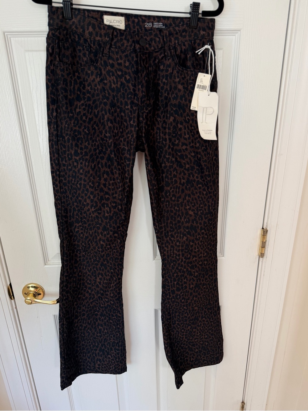 NWT Anthropologie PILCRO Leopard Animal Print Flare Jeans Size 28